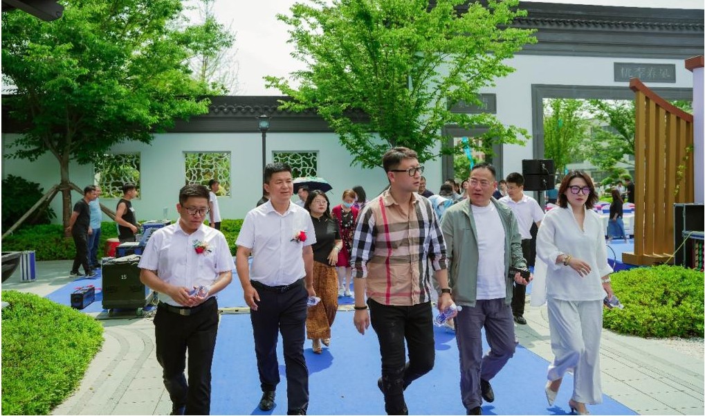 1717397756707058344.jpg 4.jpg