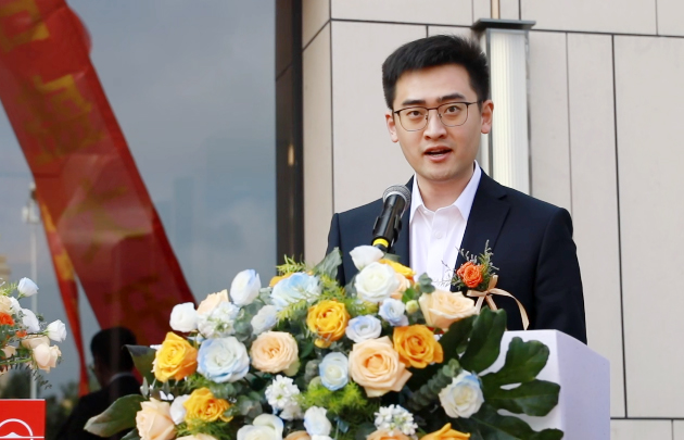 1728908261404025114.jpg 3.jpg