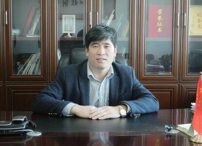 劉漢良：跨海的飛翔