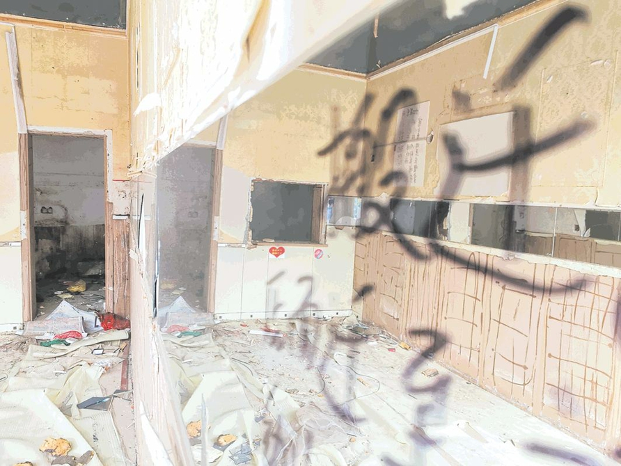 141426180675.jpg 2.jpg