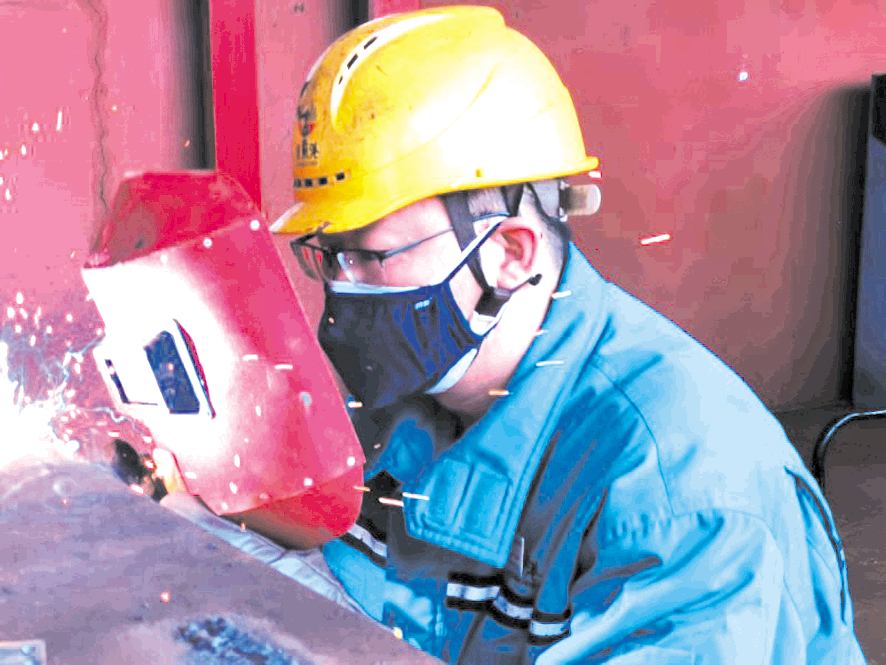 010817150402.jpg 576dfe832c7cd5d9d107227b15d2188b.jpg