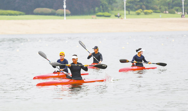 200734430698.jpg 日報20201120A101.jpg